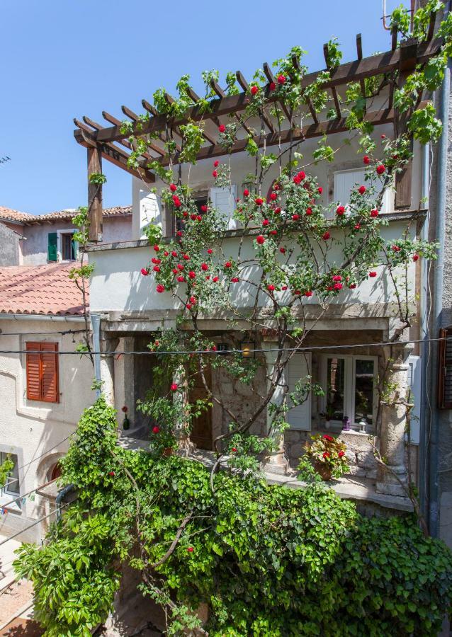 Barbarossa House With Parking Daire Cres Dış mekan fotoğraf